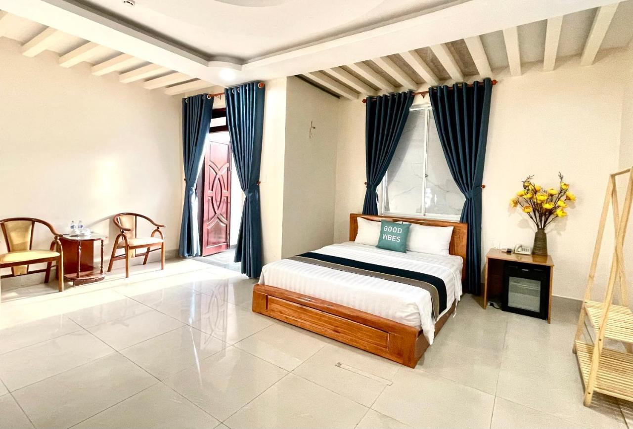 Khách sạn Hoa De Nhat TP. Hồ Chí Minh