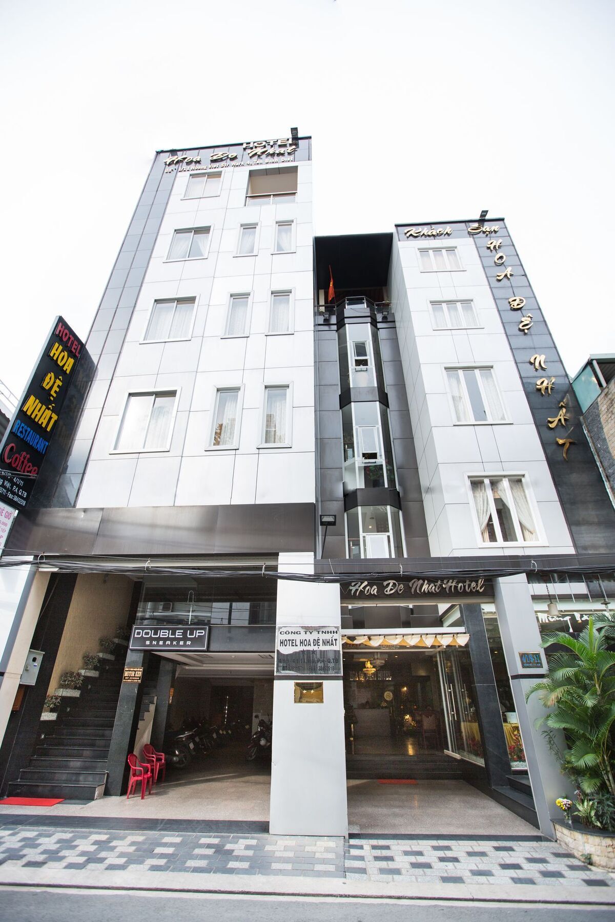 Khách sạn Hoa De Nhat